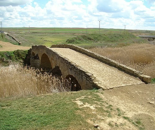 Puente y calzada romana en Becilla Valderaduey