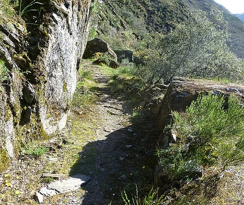 Canales romanos de la Cabrera